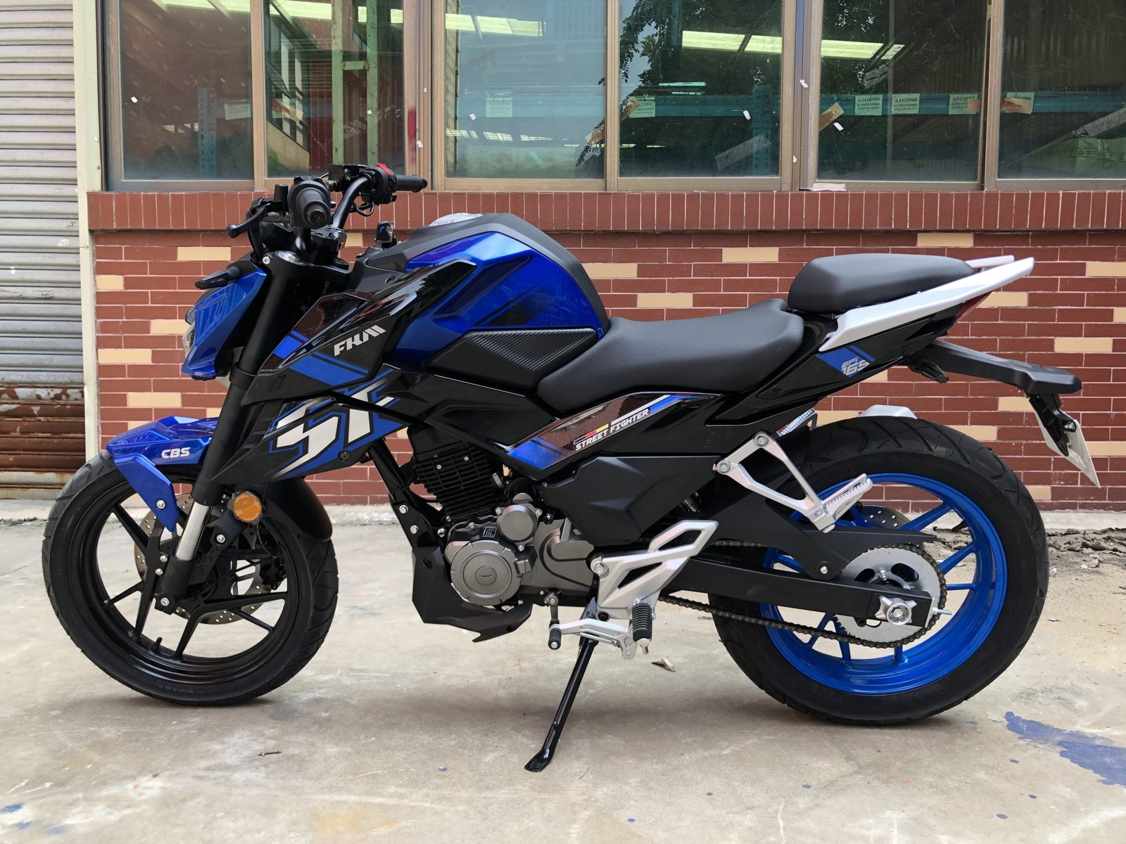 FKM StreetFighter 165